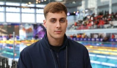 Bulgar yüzücü Miladinov, Avrupa Şampiyonası’nda kazandığı madalyayı depremzedeler için sattı