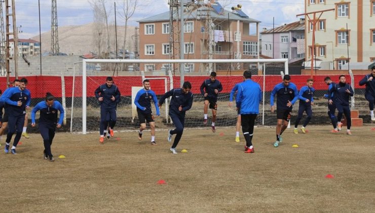 İskenderunspor yaralarını yeşil alanda sarıyor