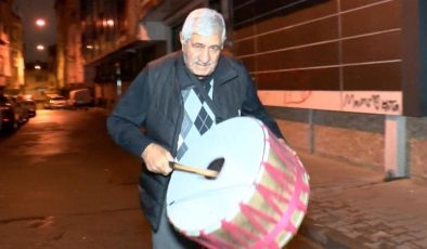 İstanbul’da Ramazan davulcuları birinci sahurla birlikte vazifeye başladı
