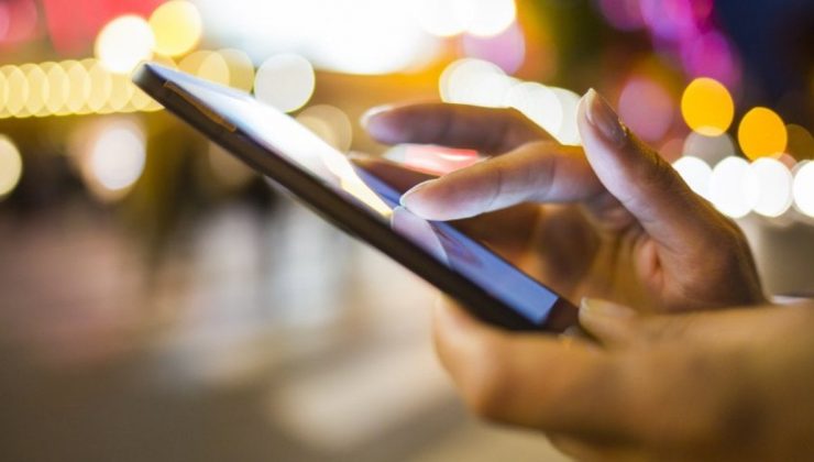 İthal cep telefonlarıyla ilgili düzenleme yürürlükten kaldırıldı