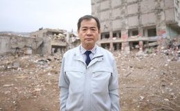Japon sarsıntı uzmanı TOKİ binalarını örnek gösterdi