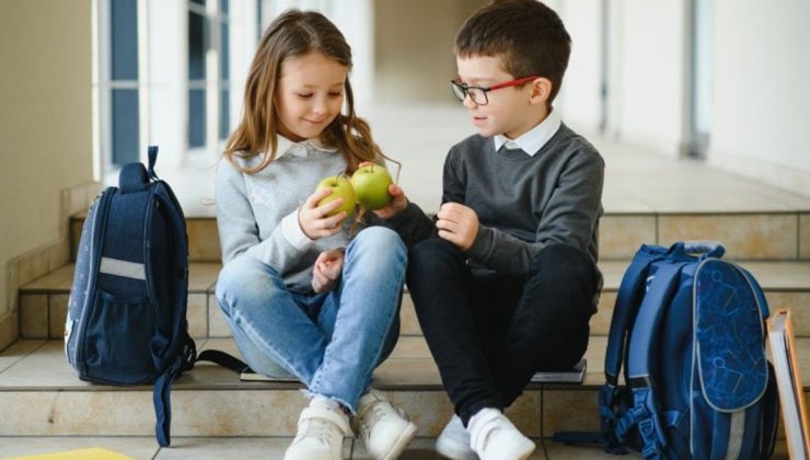 Kız çocuklarında ergenlik yaşı neden 8’e düştü?