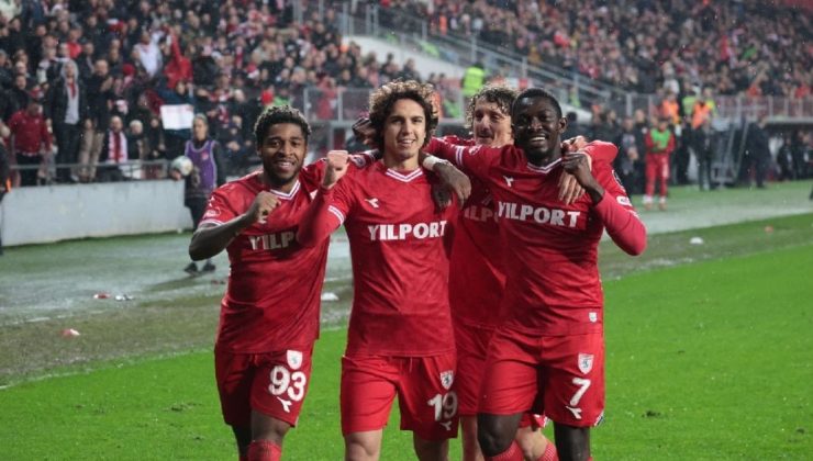 Samsunspor farklı kazandı liderliği aldı