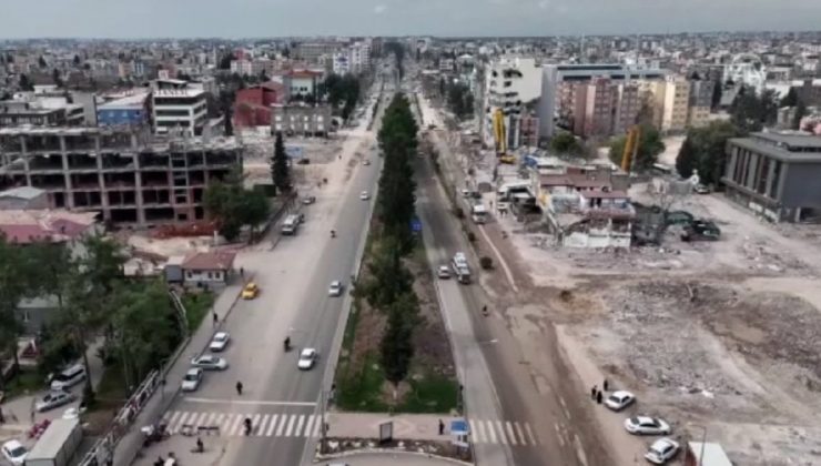Sarsıntıdan etkilenen Adıyaman’ın son durumu havadan görüntülendi