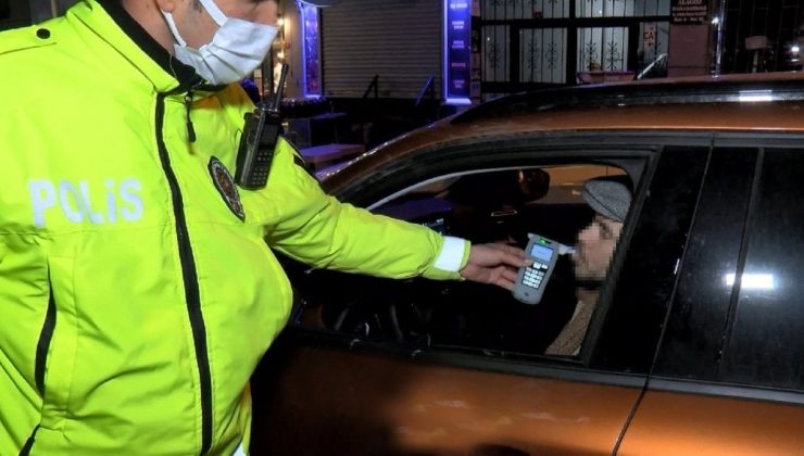 Trafik kontrolünde alkollü çıkan şoför kazandı
