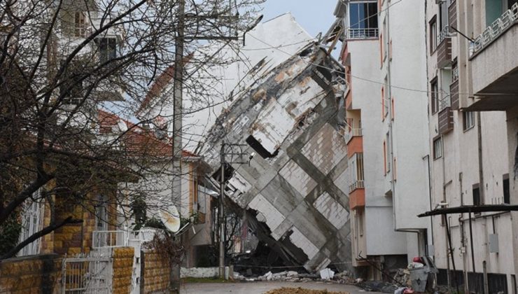 Zelzele bölgesindeki kalkınma ajanslarının dayanak süreçlerine OHAL düzenlemesi