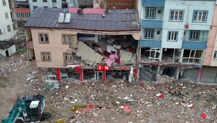 Zelzeleden etkilenen vakıfların evrak ve rapor sunma müddetleri uzatıldı