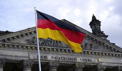 Almanya iktisadı birinci çeyrekte teknik resesyondan ‘kıl payı’ kurtulacak
