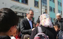 Bakan Özer: Zelzele bölgesindeki liseliler LGS’ye istedikleri vilayette girebilir