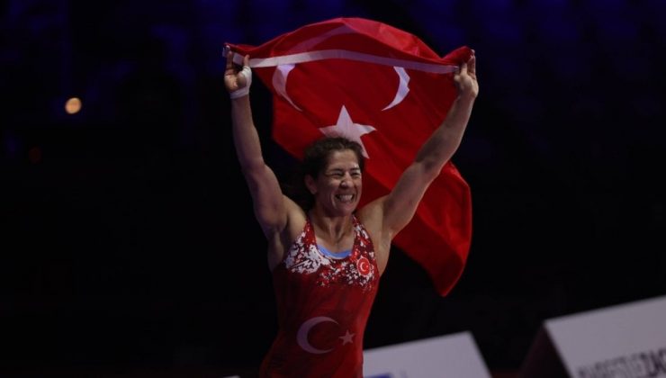 Bayan Güreş Ulusal Grubu Avrupa ikincisi