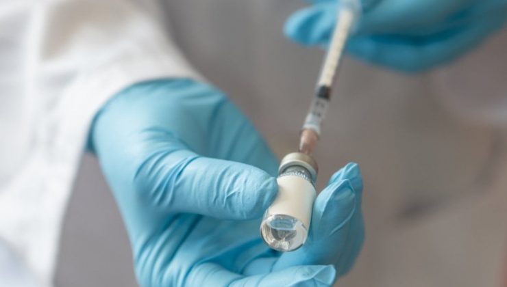 Bilim insanları araştırıyor… Covid aşıları kulak çınlamasına mı neden oluyor?