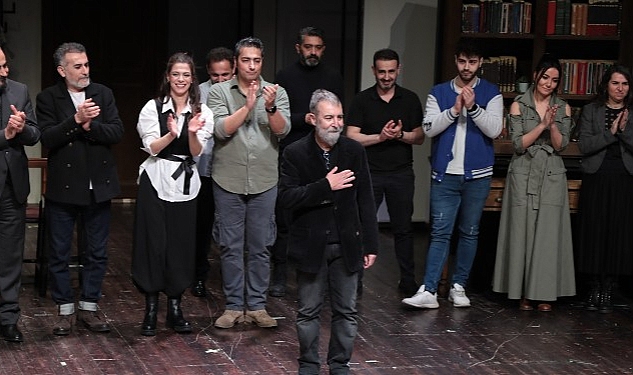Bir Ibsen Klasiği: “Bir Halk Düşmanı" Seyirciyle Buluştu