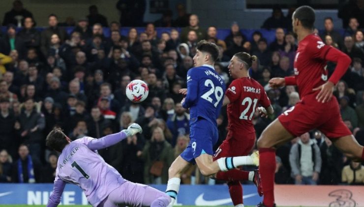 Chelsea ile Liverpool yenişemedi