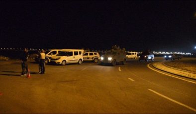 Diyarbakır’da polis gruplarına ateş açıldı: Operasyon başlatıldı