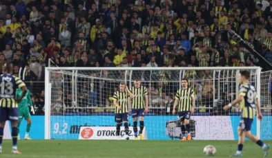Fenerbahçe ligde kalma savaşı veren ekiplere puan kaybetti