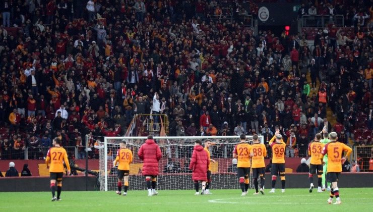 Galatasaraylı futbolcuların isyanı, idaresi harekete geçirdi