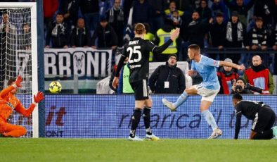 Haftanın maçında Lazio Juventus’u devirdi