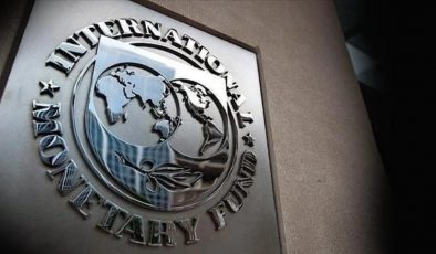 IMF’den borç uyarısı