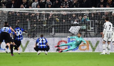Inter Juventus karşısında avantajı uzatmada kaptı