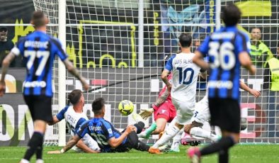 Inter Lazio’yu mağlup etti Napoli şampiyonluğa yaklaştı