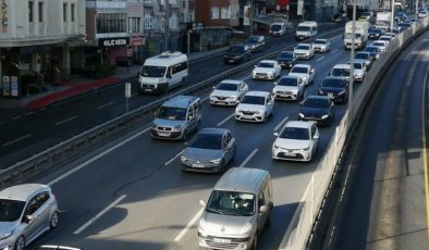 İstanbul’da haftanın birinci iş gününde trafik yoğunluğu