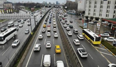 İstanbul’daki trafik sıkıntısının çözülmesi için atılması gereken 3 adım