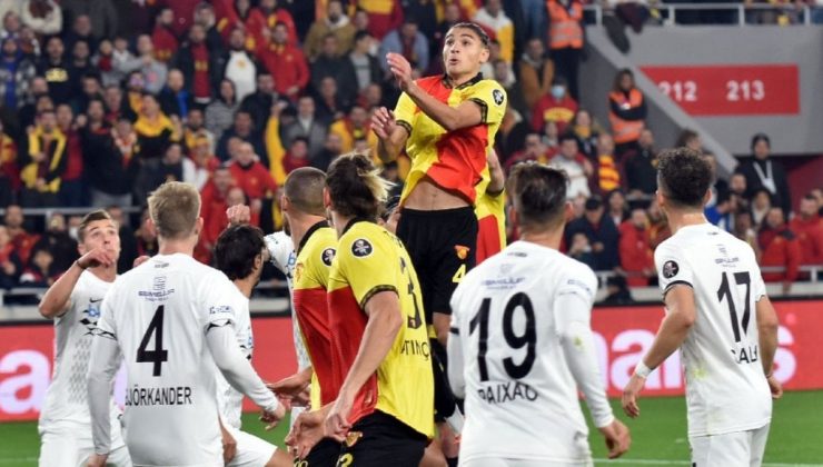 İzmir’de yasaklı derbi