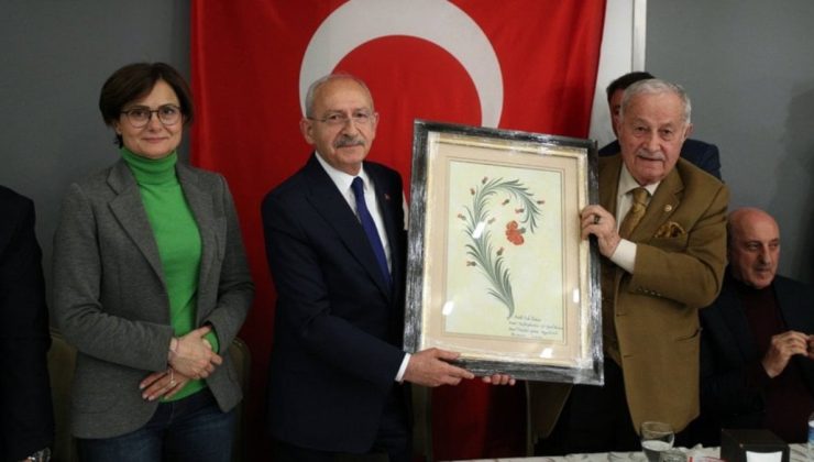 Kılıçdaroğlu, iftarda eski Adalet Bakanı İsmail Müftüoğlu ile bir ortaya geldi
