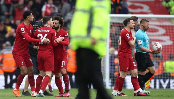 Liverpool’lu Andy Robertson ve hakem Constantine Hatzidakis ortasındaki dava kapandı