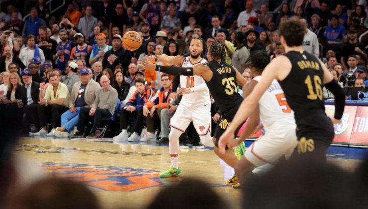 New York Knicks seride öne geçti