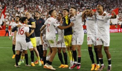 Sevilla çeyrek finalde Manchester United’ı dağıttı