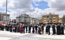 Siyasalların kederi seçim, vatandaşın kederi geçim