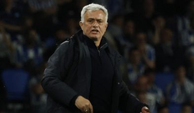 Suudi Arabistan’dan Jose Mourinho’ya tarihi teklif
