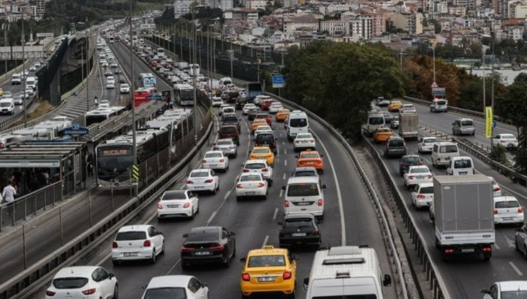 Trafiğe martta 191 bin 729 aracın kaydı yapıldı