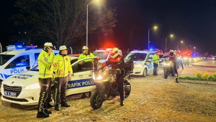 Afyonkarahisar’da ‘kökünü kurutma’ operasyonu: 112 gözaltı