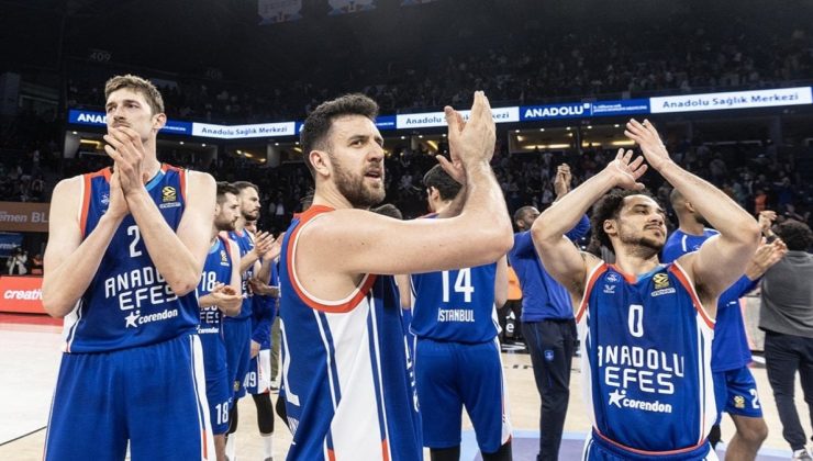 Anadolu Efes’ten transfer savlarına cevap