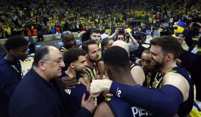 Fenerbahçe Beko, Olympiakos’a karşı Final Four için alana çıkıyor