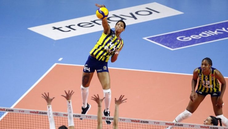 Fenerbahçe Opet ve Eczacıbaşı Dynavit serisinin ikinci maçı