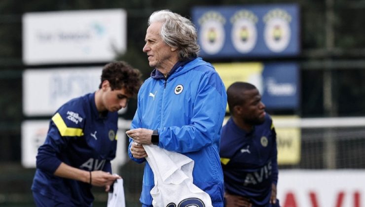 Fenerbahçe’ye bir âlâ bir de berbat haber! Jorge Jesus’un mecburi seçimi…