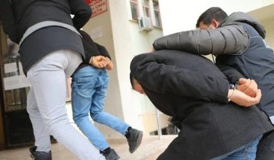 FETÖ’ye askeri okul imtihanlarında usulüzlük operasyonu: 9 gözaltı