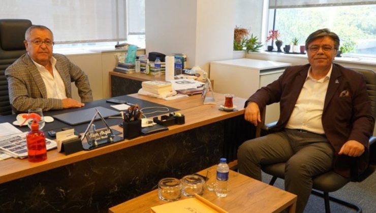 Halk demokrasiyi seçecek