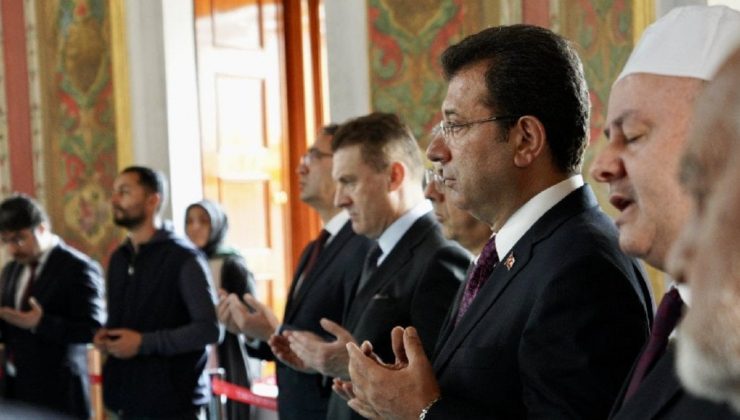 İmamoğlu, Fatih Sultan Mehmet’in türbesinde dua etti