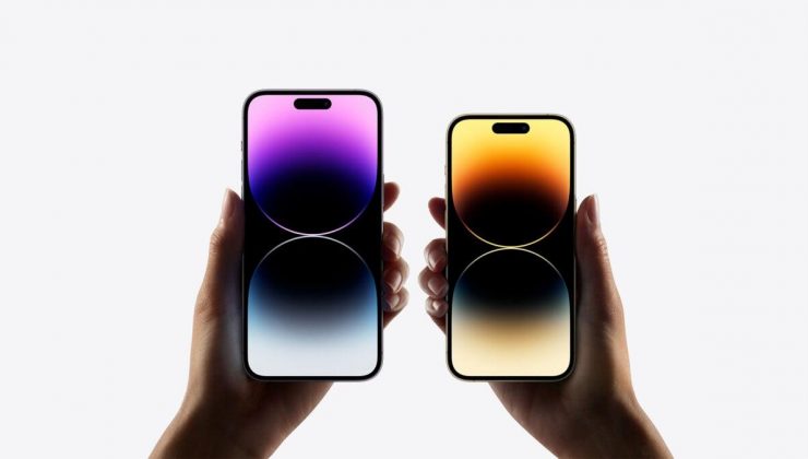 iPhone 15 Pro Max ve 16 Pro Max yan yana görüntülendi