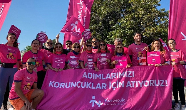 Maraton İzmir'de Eğitime Erişimi Risk Altındaki Kız Çocuklarına Büyük Destek!