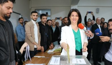 Pervin Buldan, oyunu Van’da kullandı