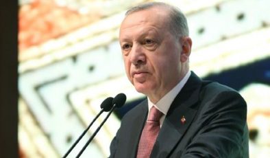 Saadet Partisi’nden dikkat çeken Erdoğan görüntüsü