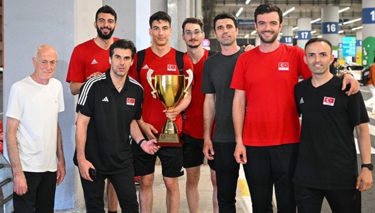 2023 CEV Avrupa Altın Ligi Şampiyonu A Milli Erkek Voleybol Takımı, Türkiye’ye döndü