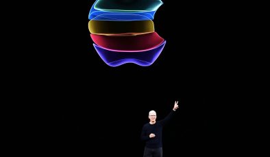 Apple şov yaptı, hisseler tarihi seviyeye çıktı