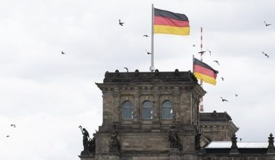 Bundesbank: Alman ekonomisindeki resesyon ikinci çeyrekte sona erecek