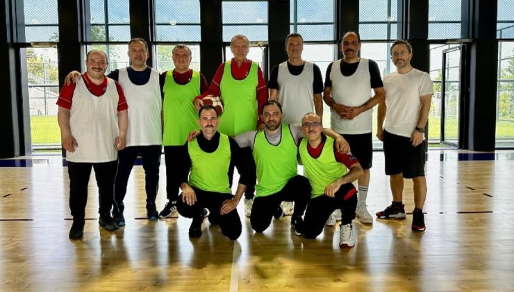 Cumhurbaşkanı Erdoğan basketbol maçı yaptı